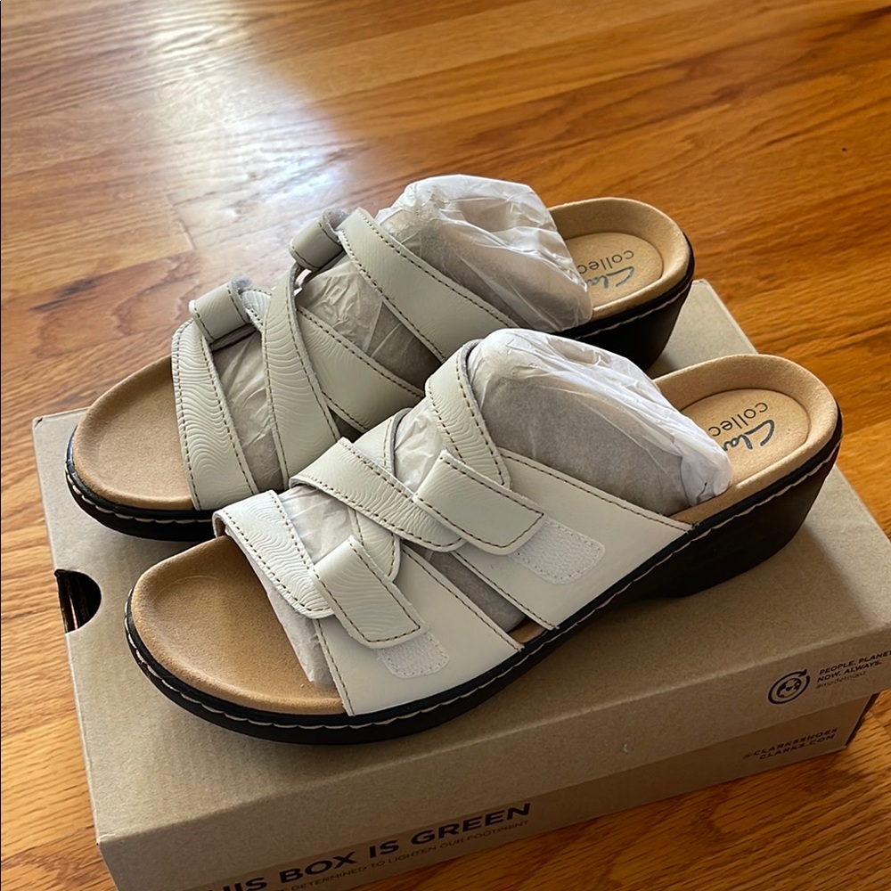 Clarks Women's Cream Wedge Sandals